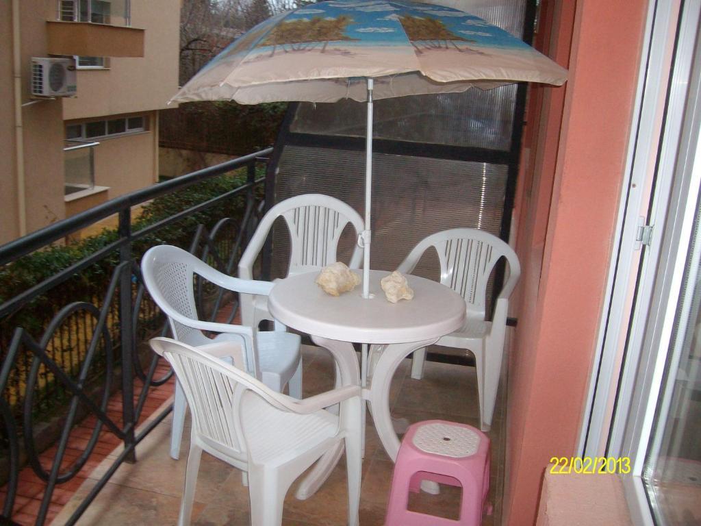 Nelly Guest House Ravda ห้อง รูปภาพ